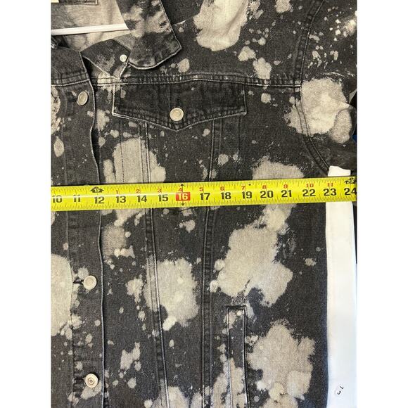 Altar’d State acid wash bleached grunge black denim Jacket Size L 100% cotton - Picture 8 of 8